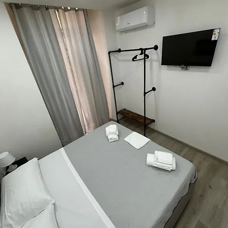 Na City Rooms Naples Exterior photo