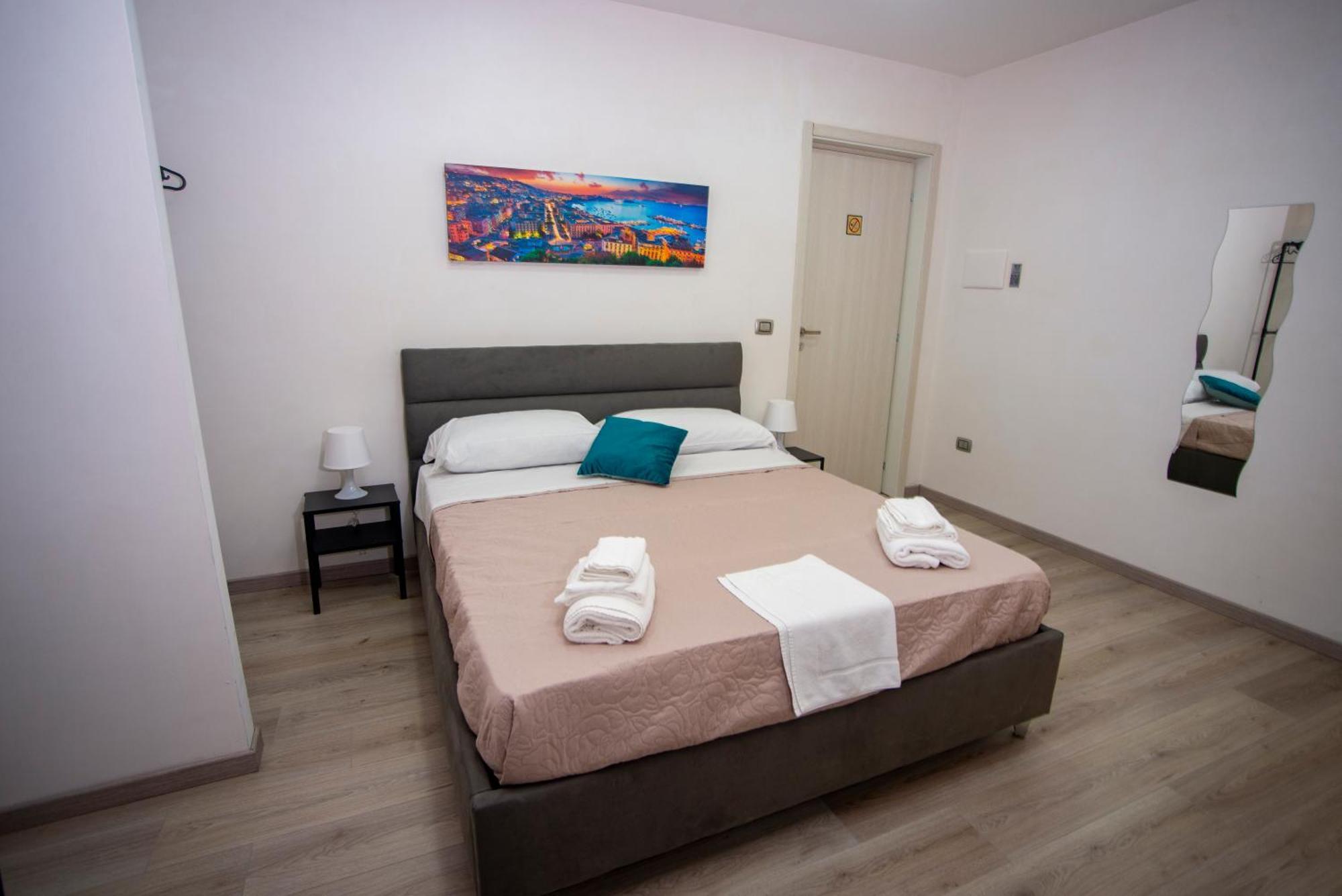 Na Apartment Neapel